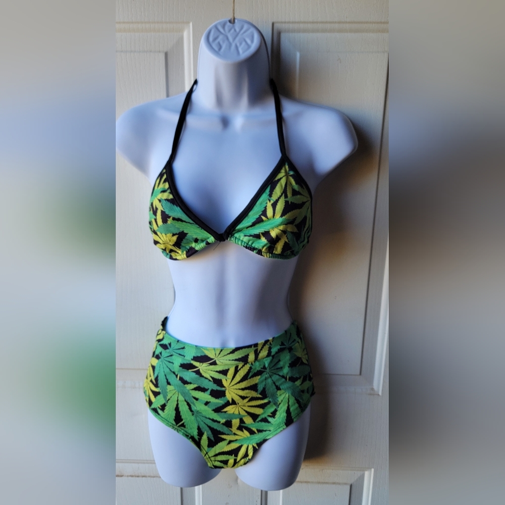 Ganja Babe 3 Peice Set